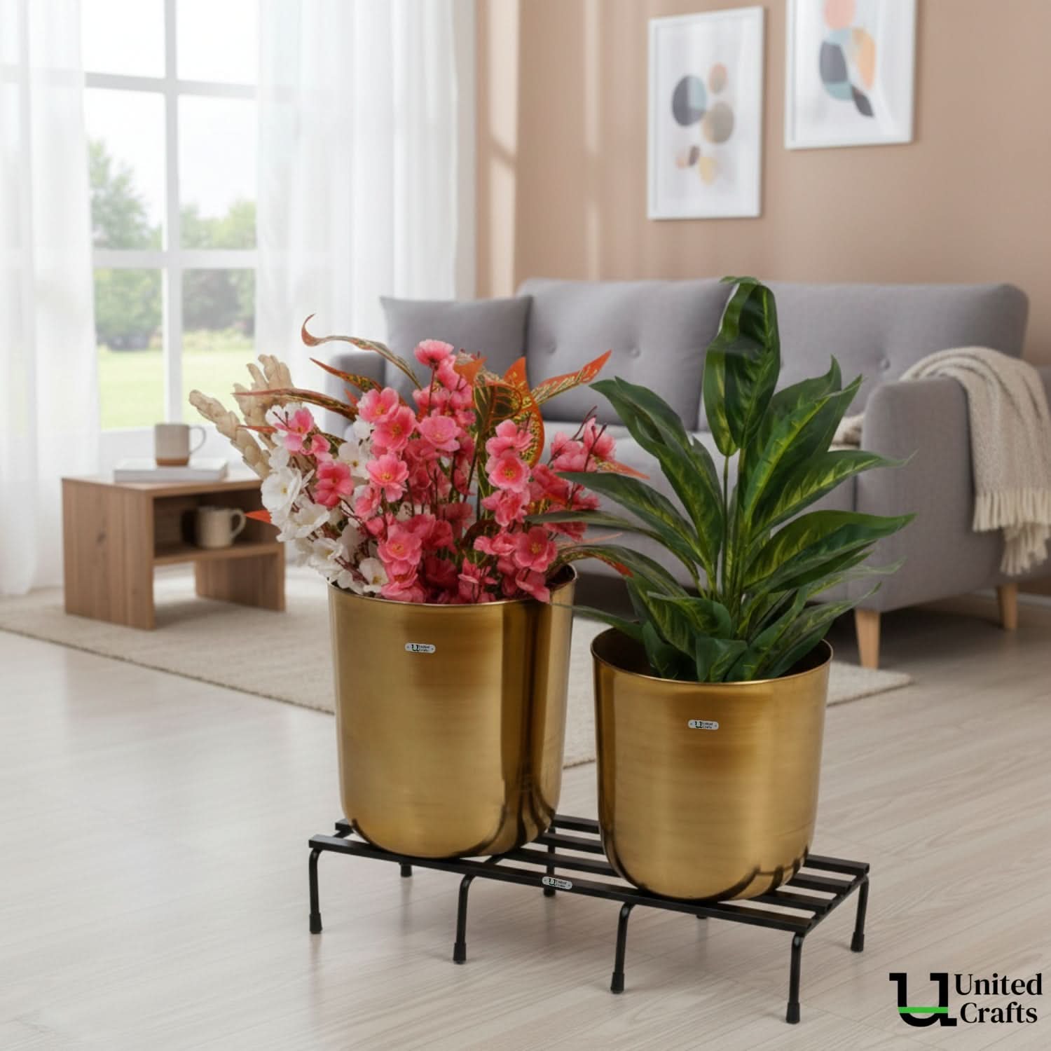 United Crafts Rugged Metal Planter Stand for Home & Garden