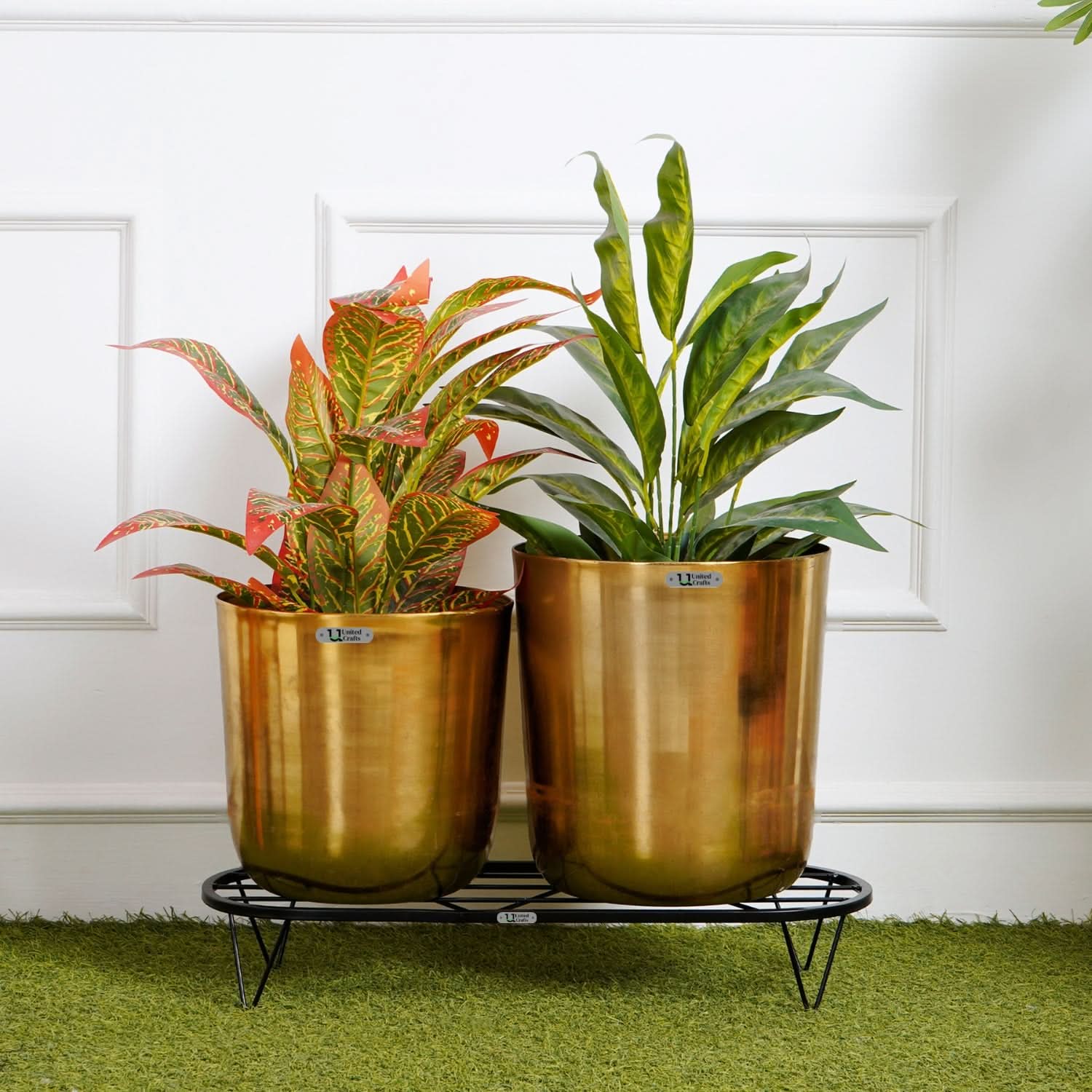 United Crafts Varo Pot Stands for Home and Garden