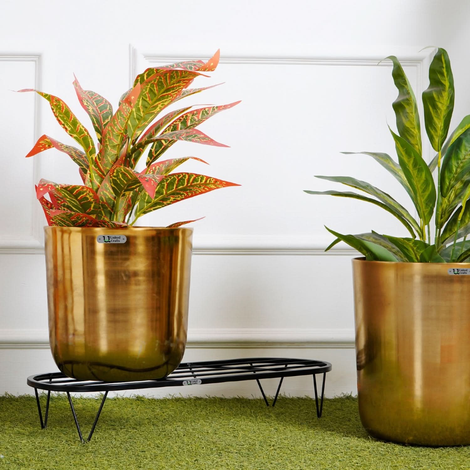 United Crafts Varo Pot Stands for Home and Garden