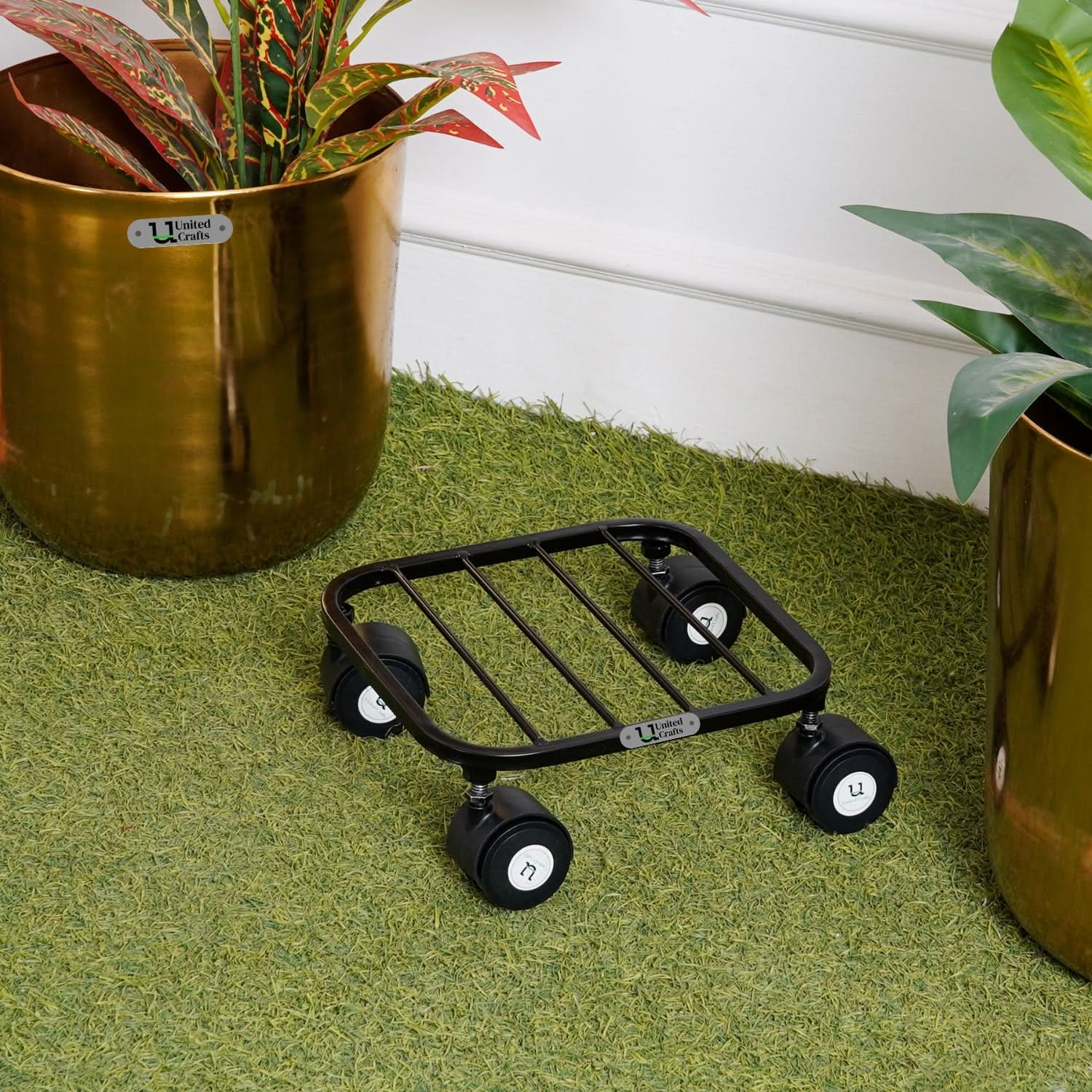 United Crafts Liva Wheel Pot Stands for Planters